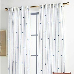 NWOT Anthropologie Tasseled Nara Curtain (4)